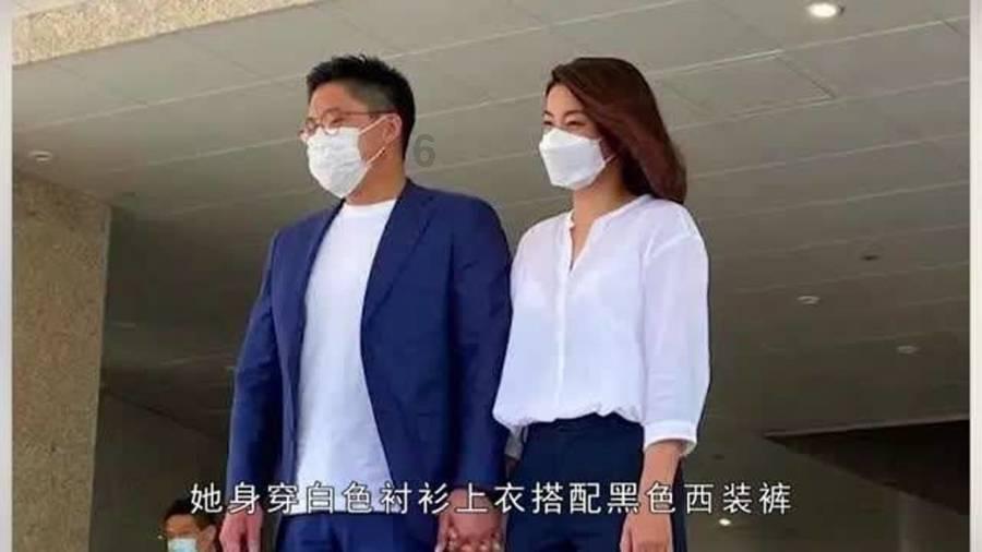 集装箱货运船