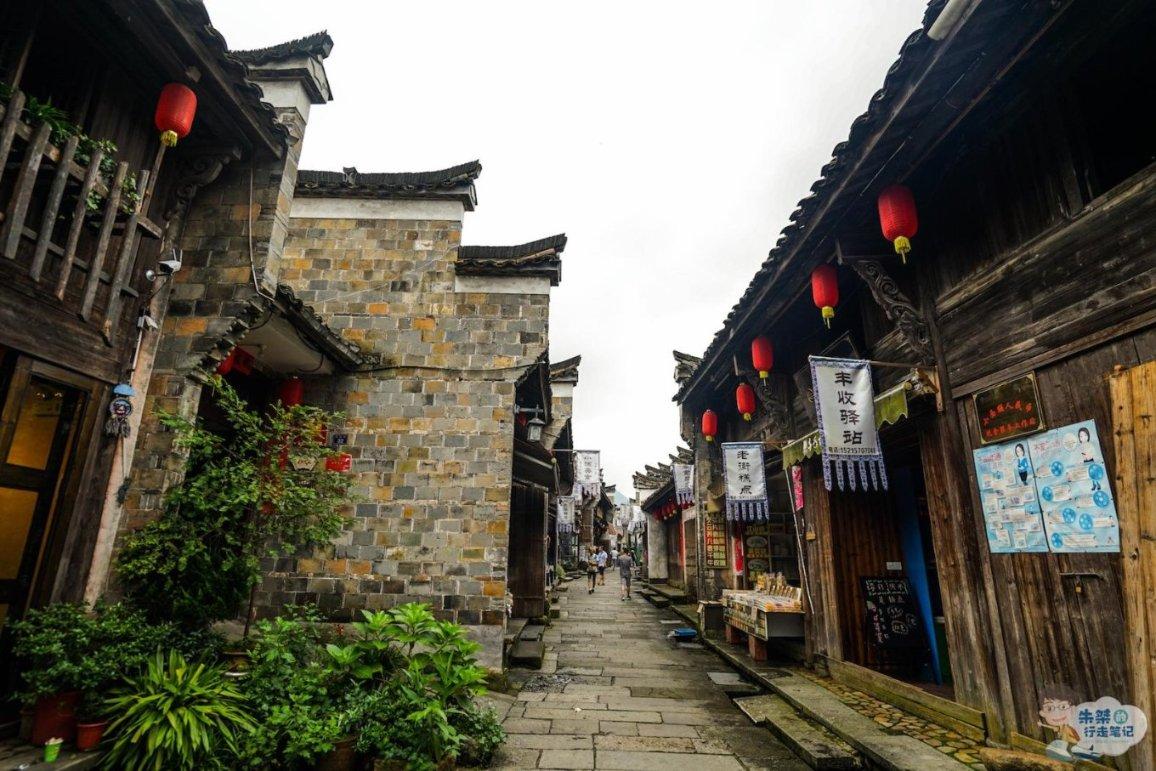 逃离无人大住宅